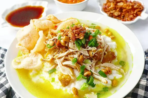 Bubur Ayam Jakarta Ini Cocok Dinikmati Saat Cuaca Lagi Dingin
